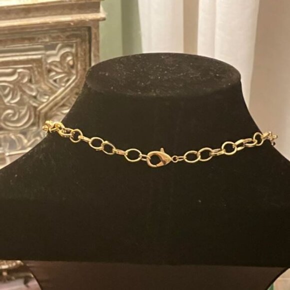 Handcrafted Cracked Gold Agate Crescent Necklace - Picture 3 of 5